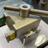 Valve interlocking system